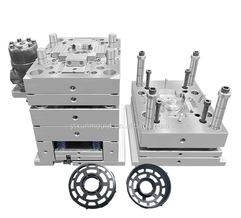 Kaltform mit mehreren Hohlr&auml;umen f&uuml;r PA6-Kunststoffteile