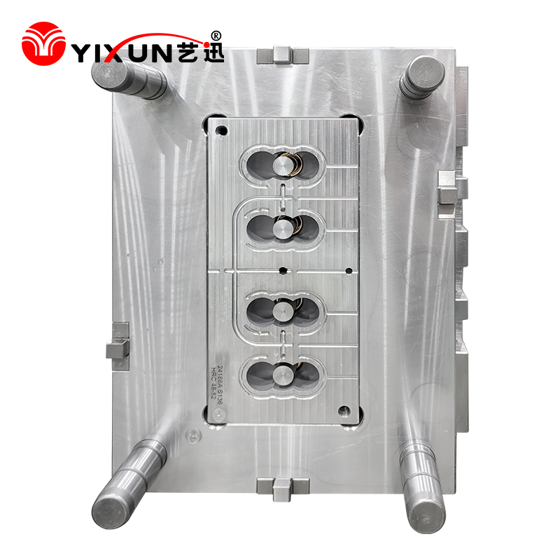 Das Reich der Unglaublich Kleinen: Spritzgießen mit einer Toleranz von ±0,005 mm