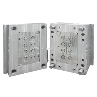 1*8 Hohlraum S136 HRC48-52 Stahl-U-Boot-Tor PP gerader Steckverbinder Spritzguss-Kunststoffform 