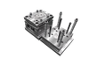 Strenge Kontrolle des Aussehens 1+1 HDPE- und TPU-Umspritzung mit Kunststoffkappenform, einstufige integrierte Spritzgussform 