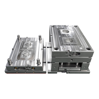 1*2 Hohlraum PE 1.2083ESR HRC48-52 Formstahl-Kunststoffform Direct Gate Pass ISO9001 Haushalts-Kunststoffteile-Formteil